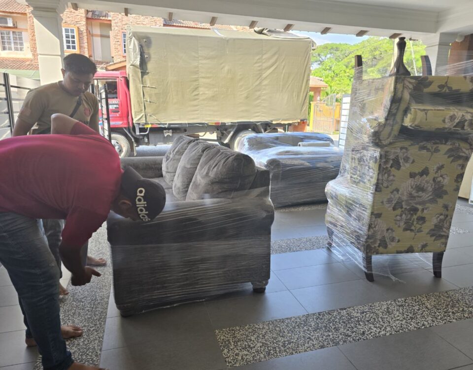 Lori 1tan di Putrajaya pindah rumah
